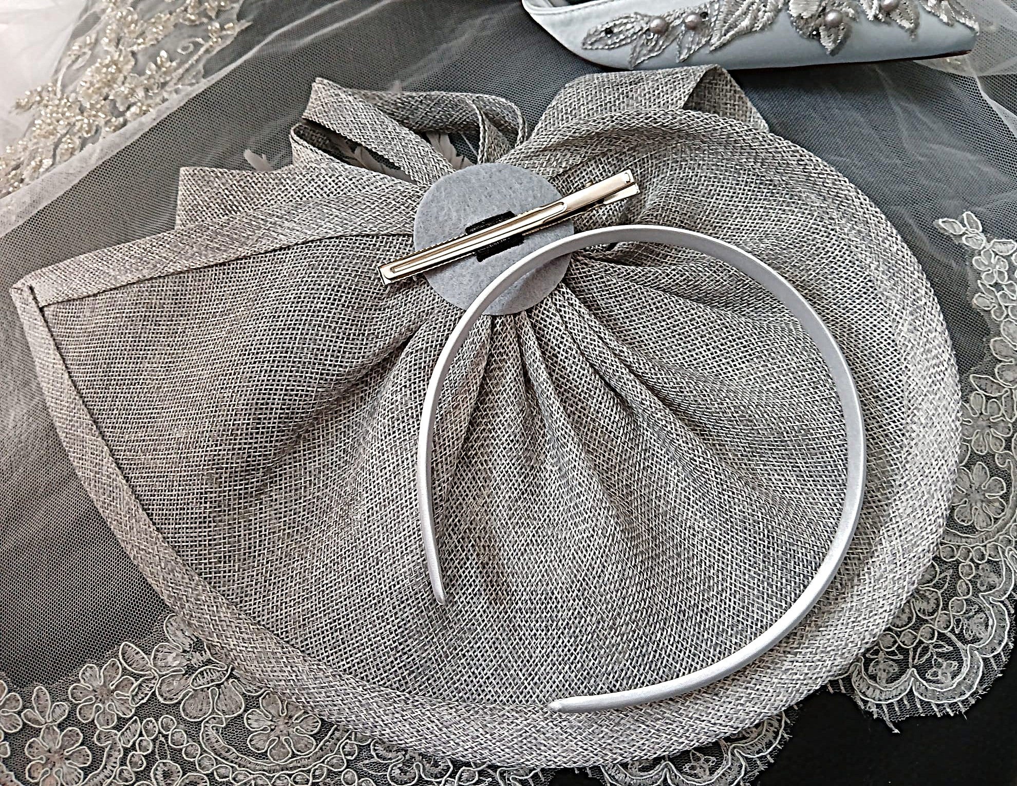 Silver Grey Satin Evening Clutch Bag with Matching Floral Design Hat