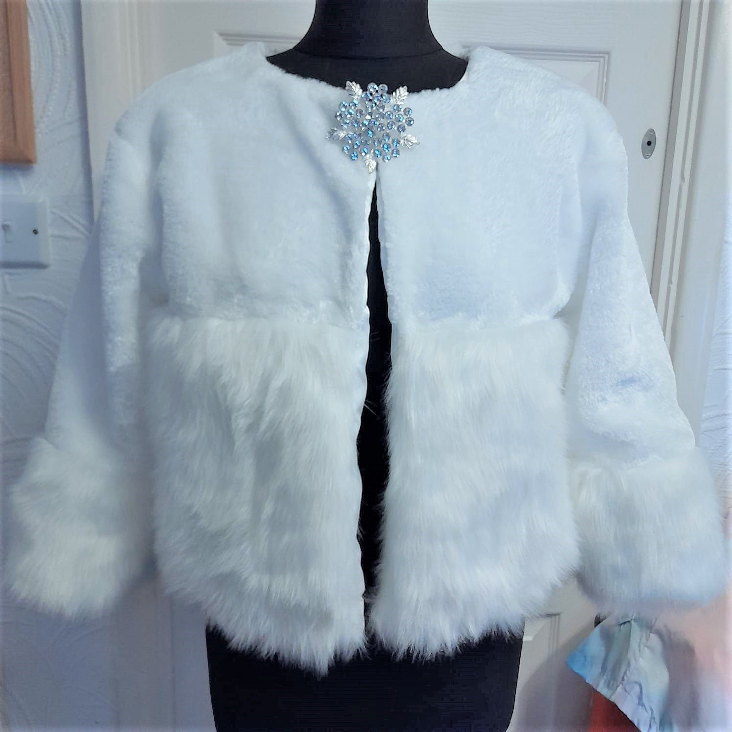 White Faux Fur Wedding Bolero: Bridal Brooch Shrug