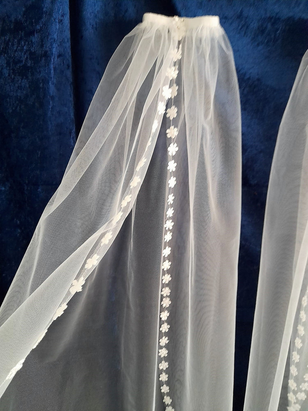 Off-White Tulle Wedding Dress Sleeves: 3D Flower Appliqué