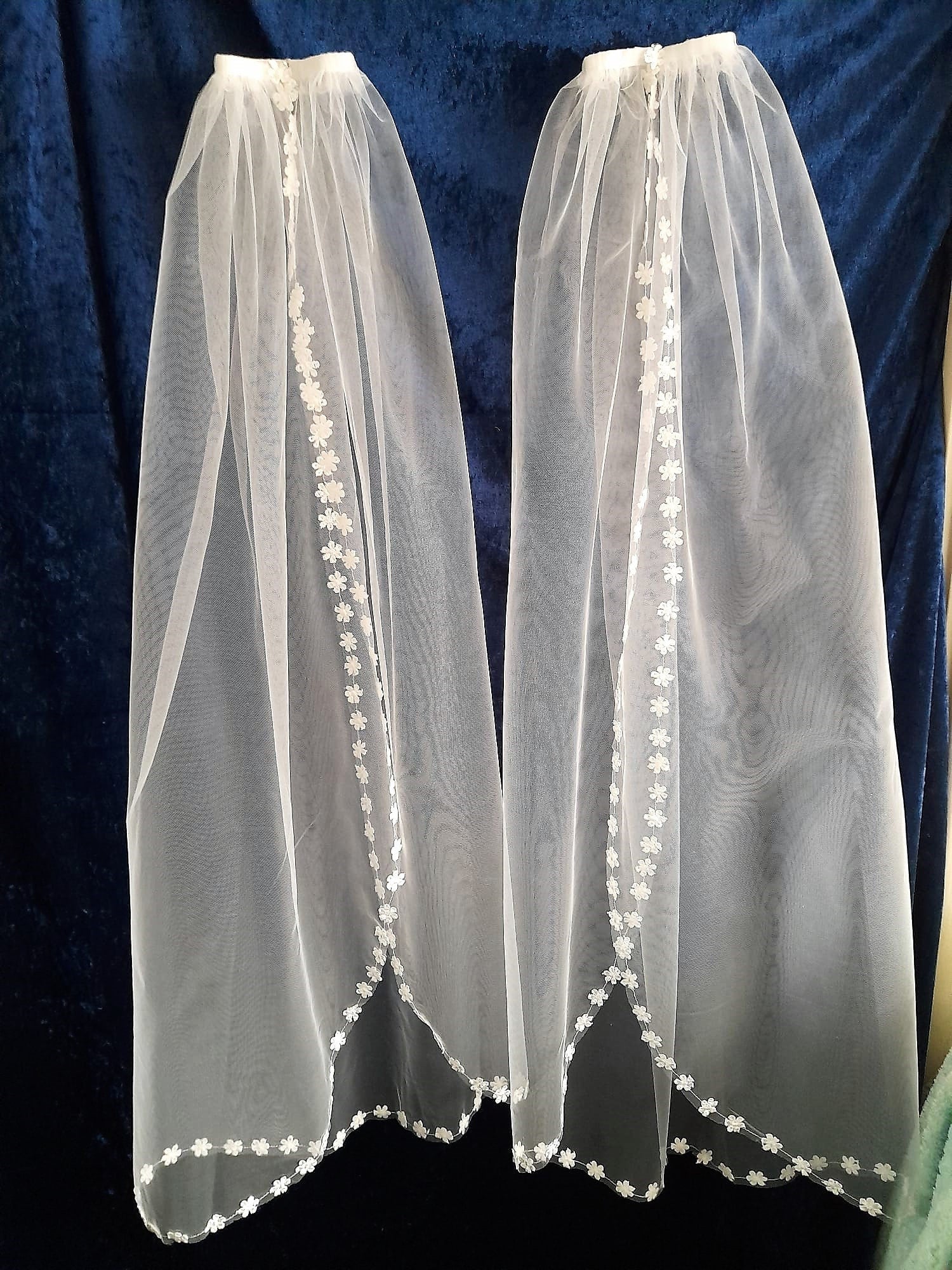 Off-White Tulle Wedding Dress Sleeves: 3D Flower Appliqué