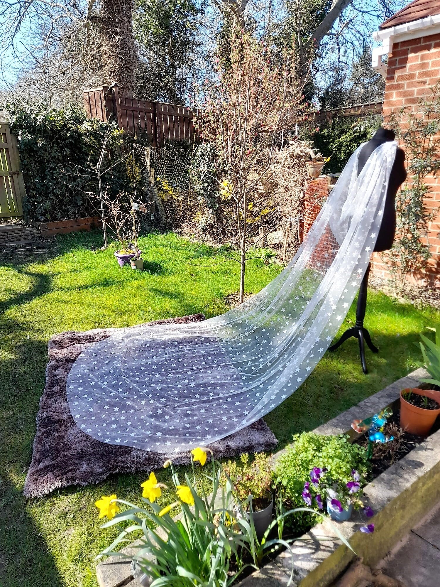 Elegant White Star Wedding Wrap - Celestial Cape Veil for the Dreamy Bride