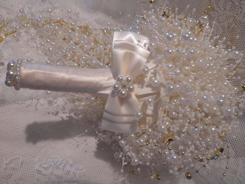 Celestial Pearl Wedding Bouquet: Ivory Waterfall Cascade with Gold Stars