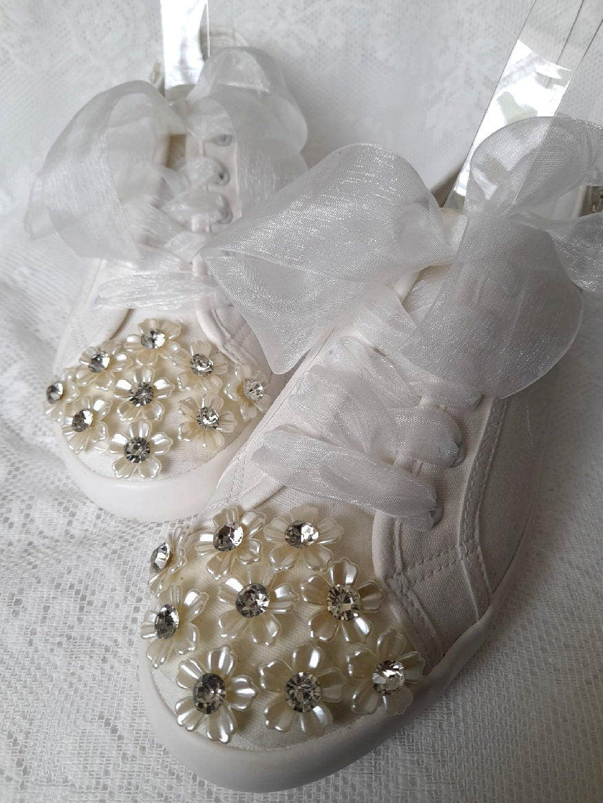Cuctomized Bridal Flat Wedding Converse,Sneakers For Bride,Shoes For Party