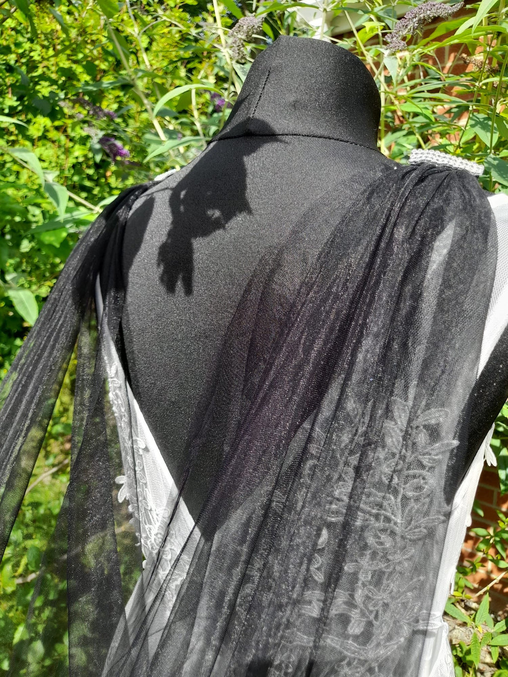 Black Gothic Bridal Cathedral Wedding Cape Veil With Lace Edge And Safety Pins