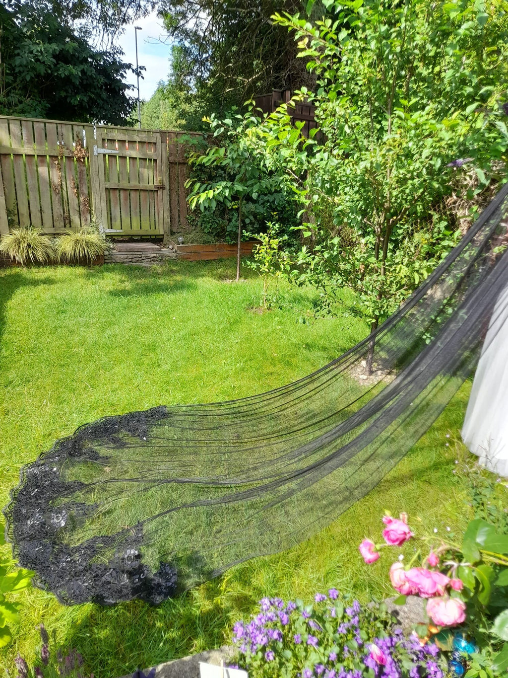 Black Gothic Bridal Cathedral Wedding Cape Veil With Lace Edge And Safety Pins