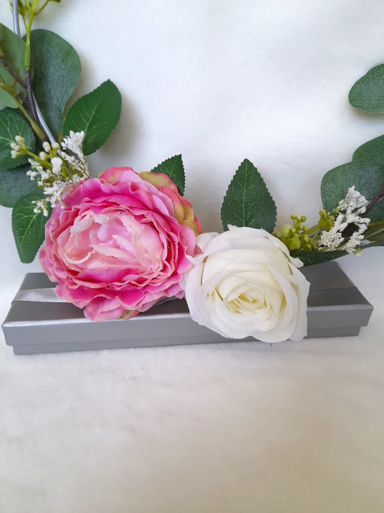 Pretty Floral Hoop Ivory and Pink Wedding Bouquet - Alternative Bouquet for Boho Bridesmaids