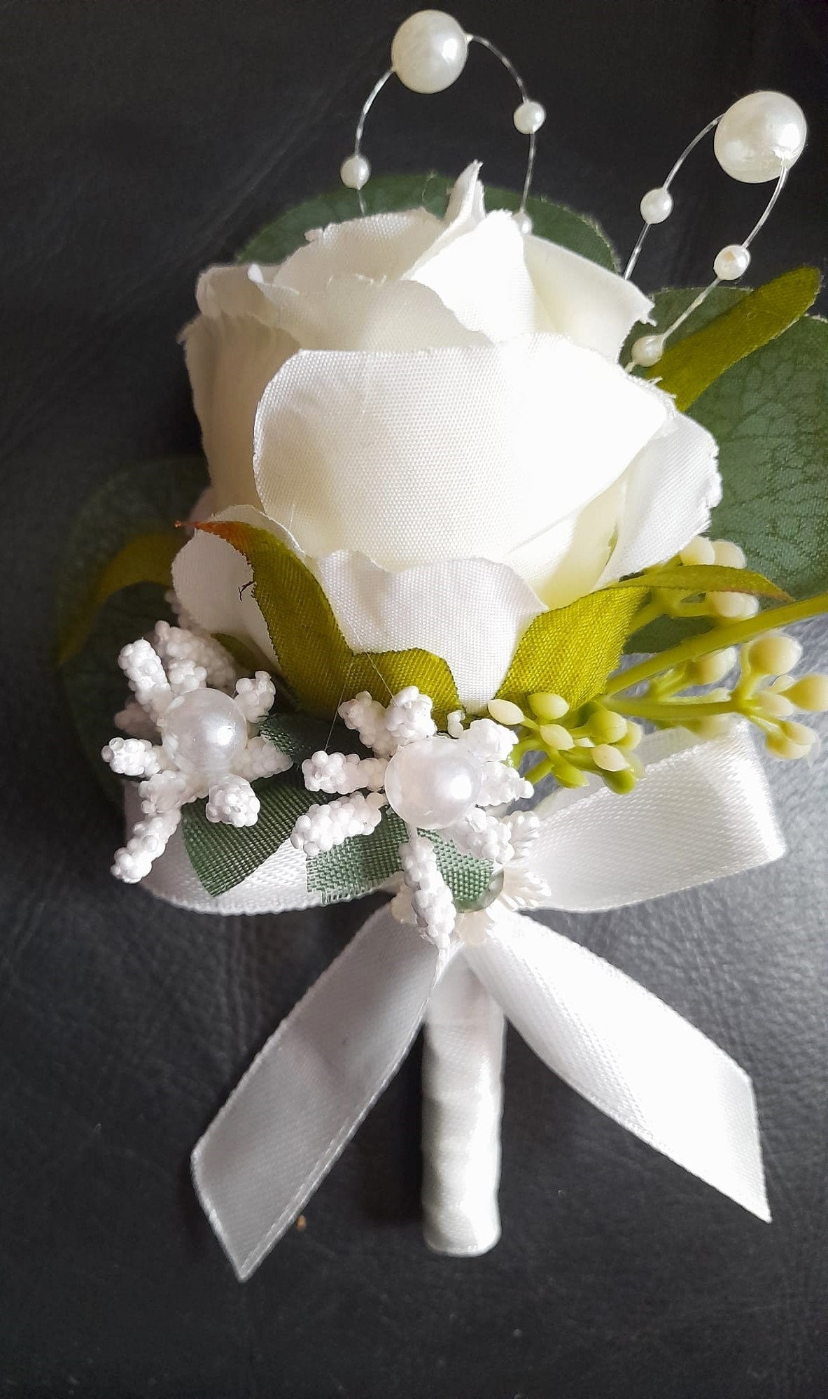 Ivory Floral Boutonniere for Groom's Wedding Attire - Handcrafted Buttonhole