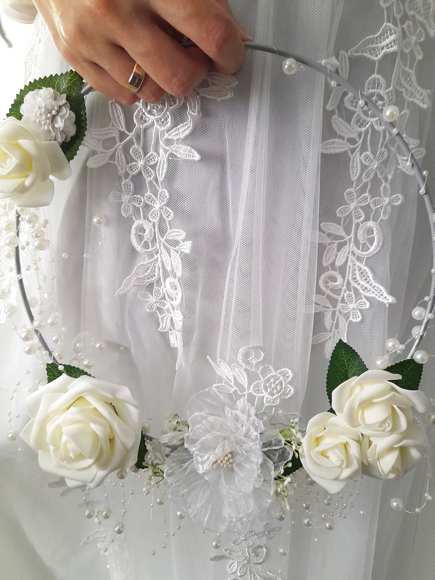 Pearl Floral Hoop Bouquet: Ivory Wedding Bridesmaid Accessory