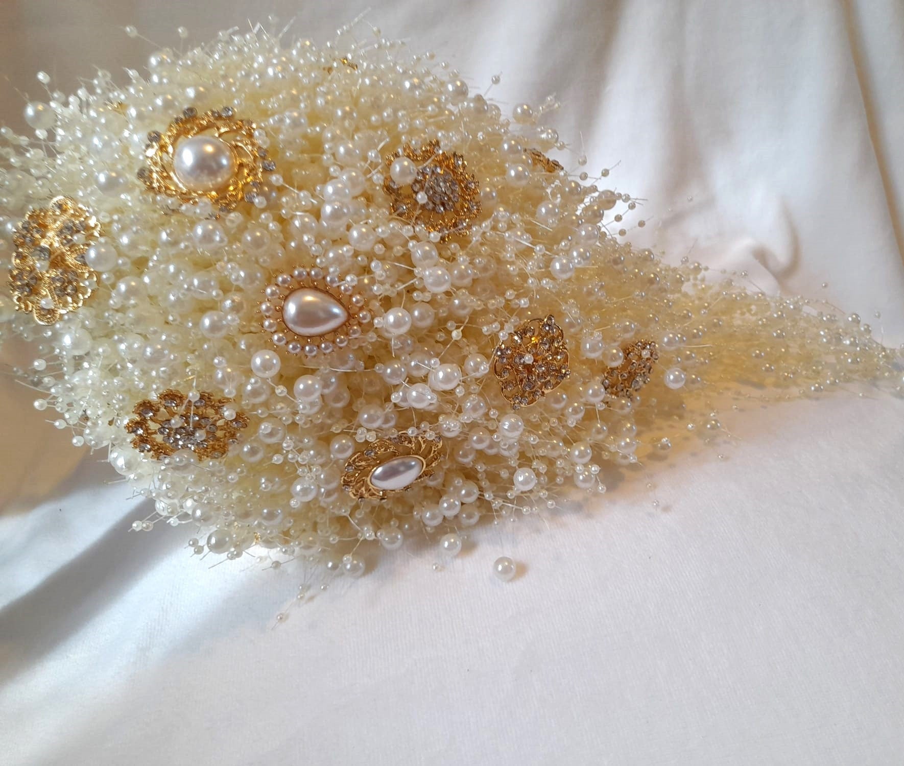 Ivory Pearl Waterfall Cascading Wedding Bridal Bouquet With The Brooch