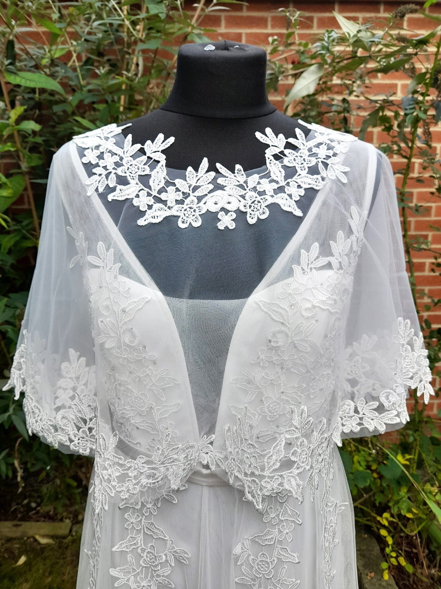 Tulle Bridal Cape,Lace Shawl For Wedding Dress,Short Evening Cloak