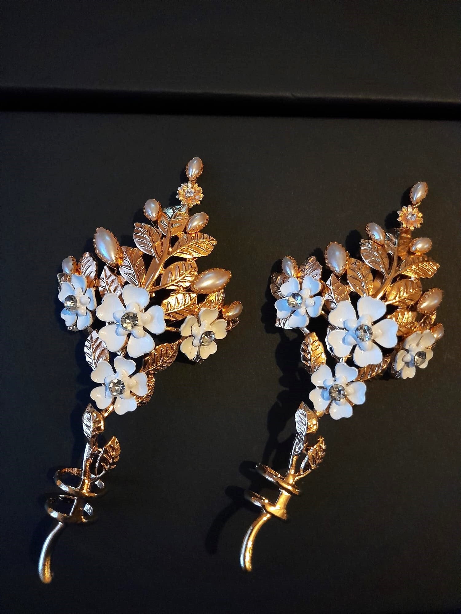 Gold Wedding Shoe Clips: Crystal Pearl Floral Heel Embellishment