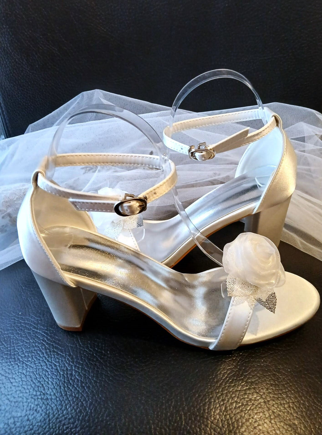 Satin Bridal Sandals: White Flower Clip Wedding Heels (8cm)