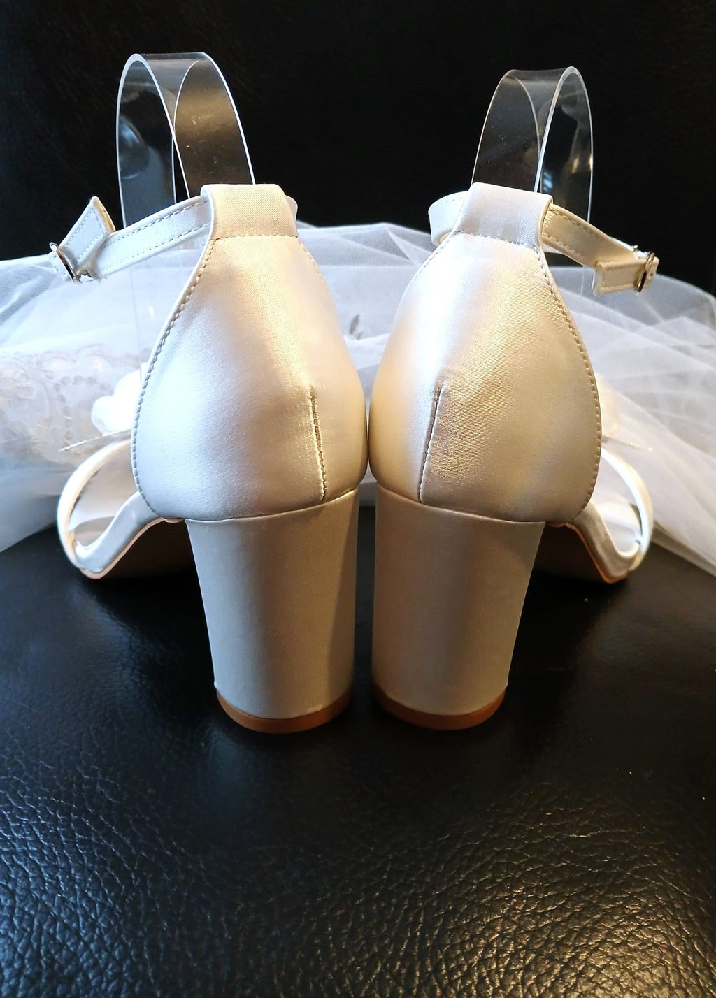 Satin Bridal Sandals: White Flower Clip Wedding Heels (8cm)