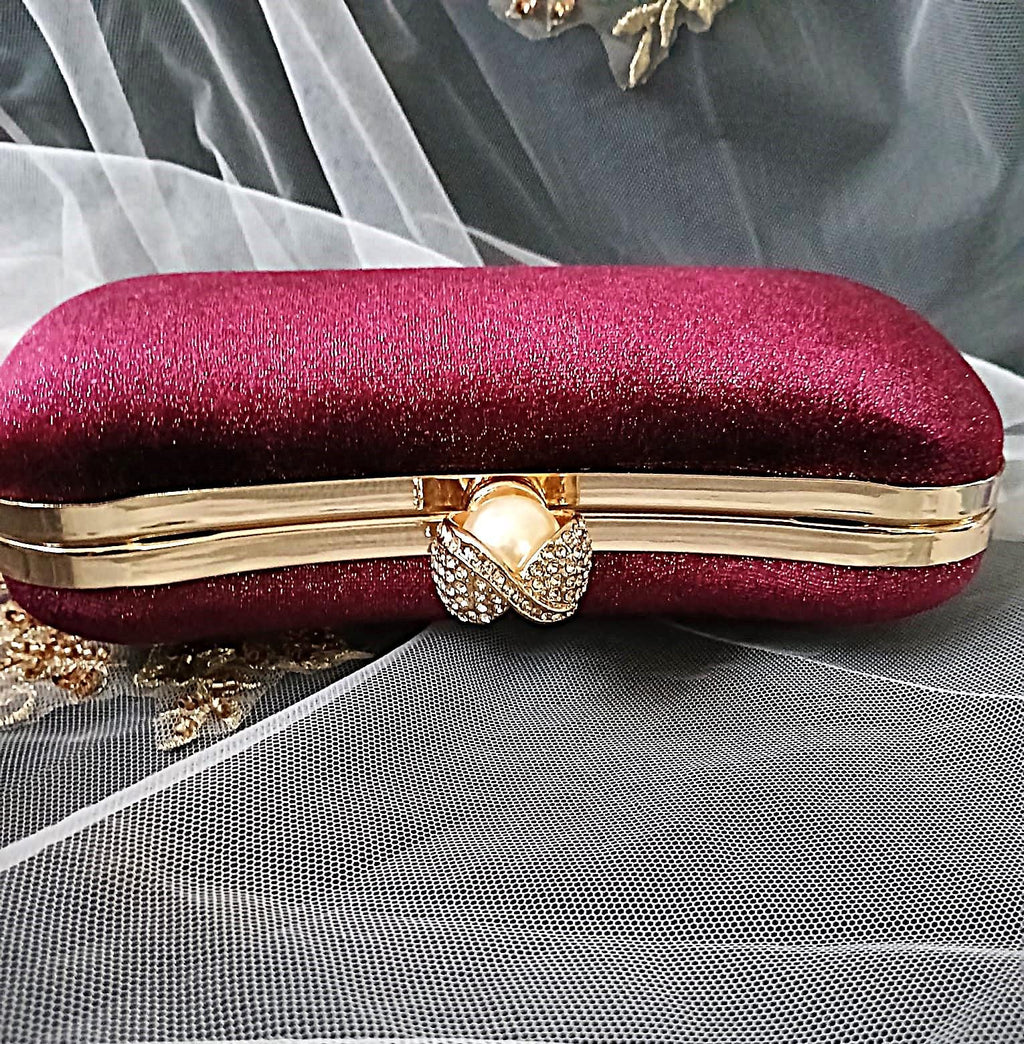 Wine Red Velvet Clutch Bag: Gold Hardware, Floral Lace Evening Bag