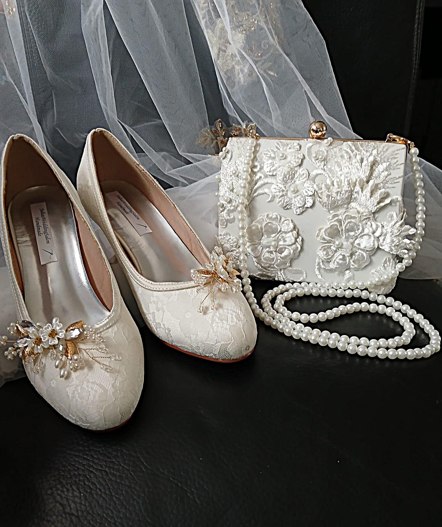 Ivory Lace Wedding Shoes with Clips & Matching Bag: Bridal Footwear Set