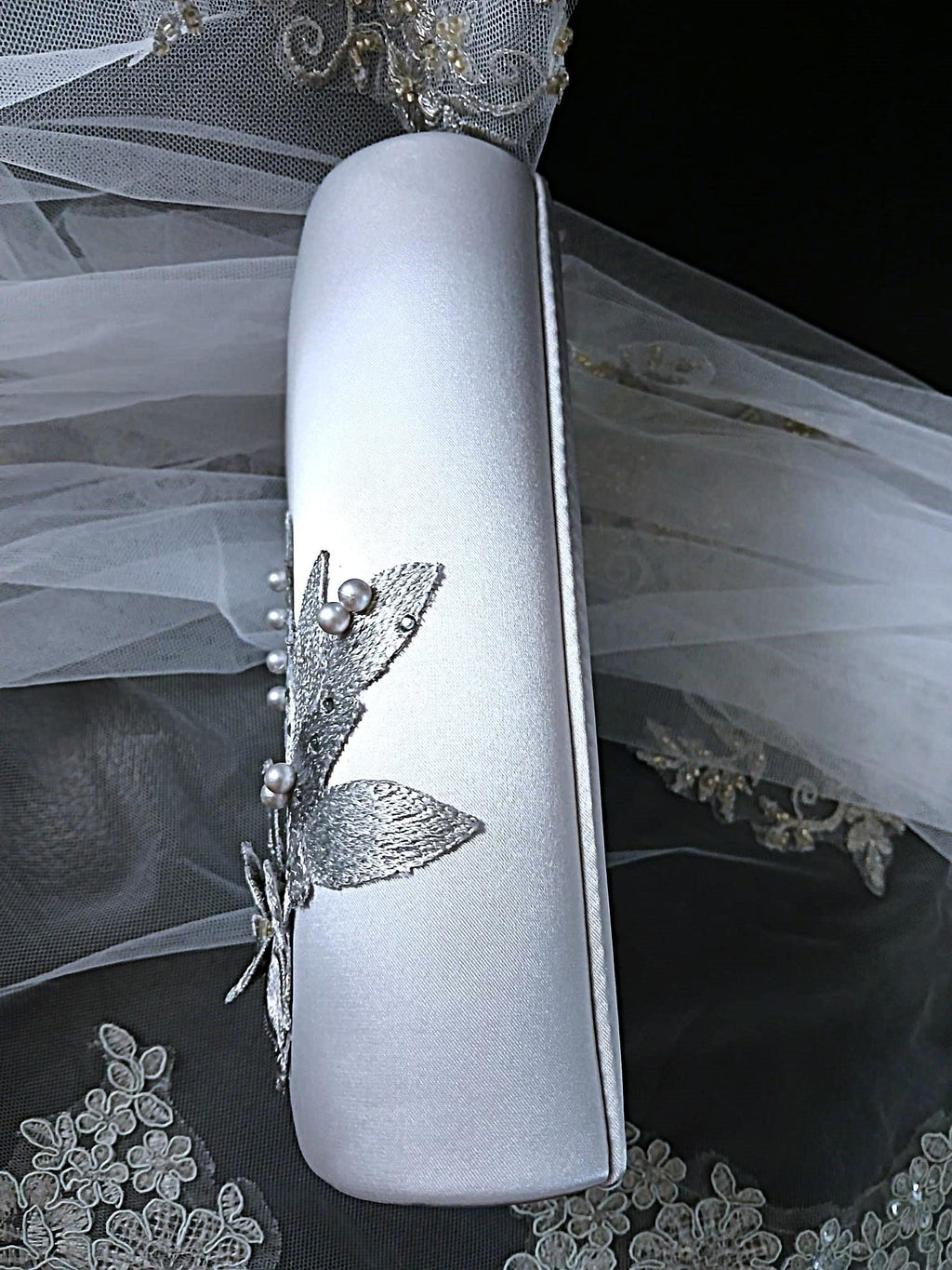 Silver Grey Satin Evening Clutch Bag with Matching Floral Design Hat