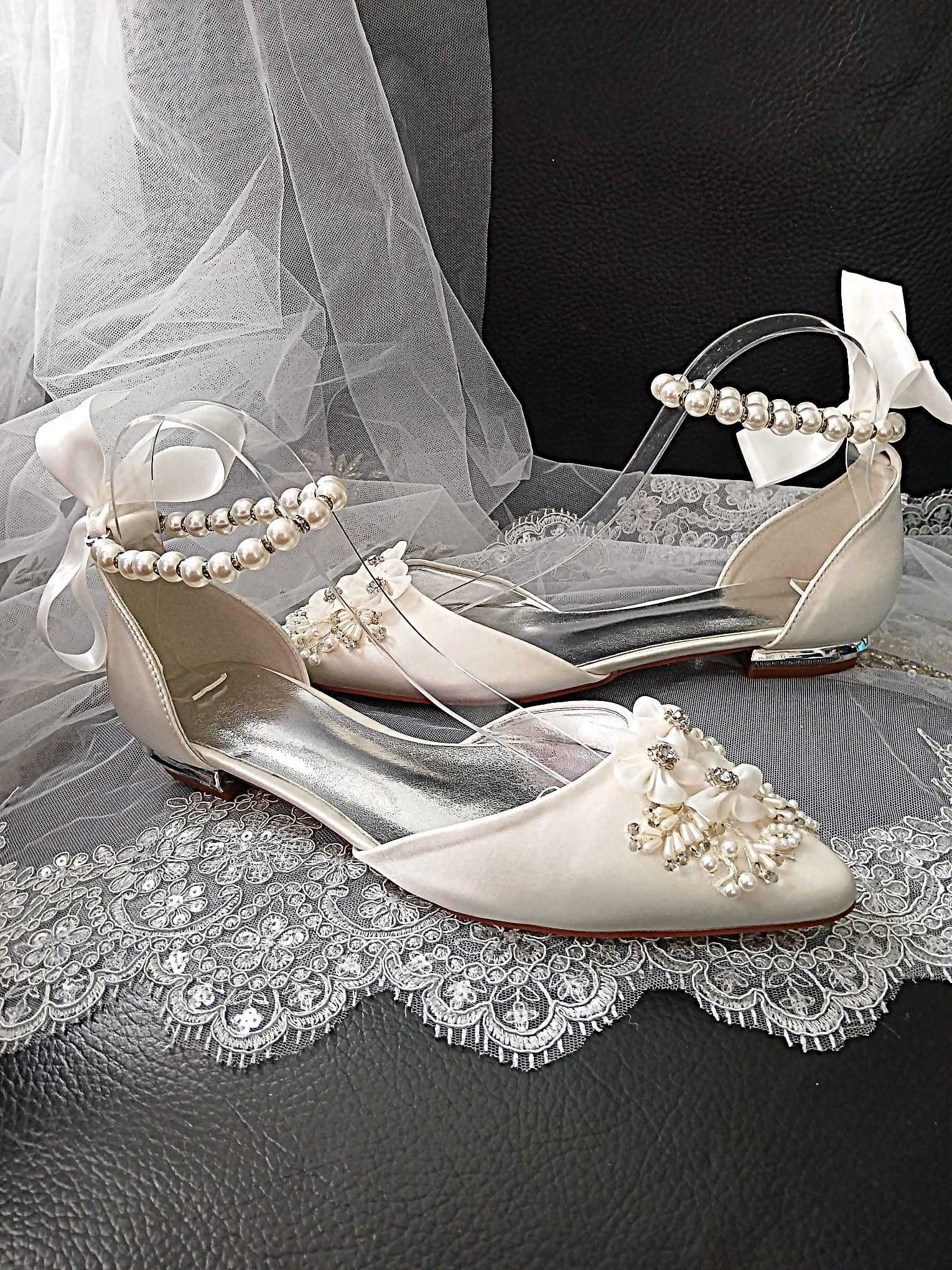 Ivory Floral Flat Shoe Hat and Clutch Set for Formal Events
