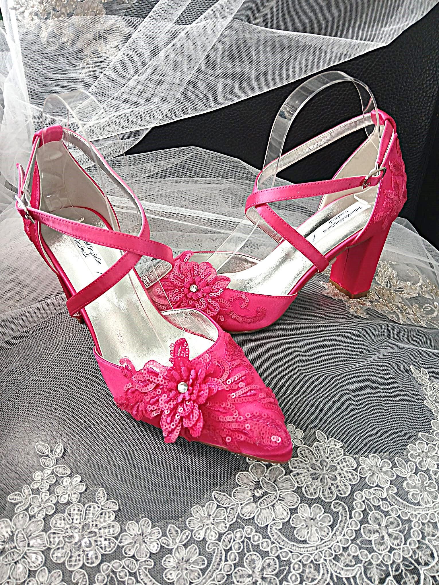 Fuchsia Satin Block Heel Shoes Hat & Clutch Set For Formal Event