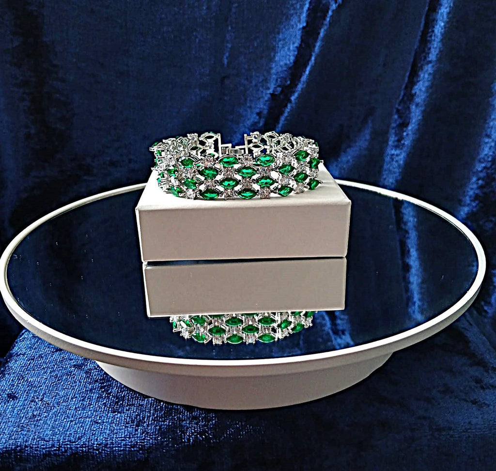 Emerald Green Swarovski Crystal Bracelet: Silver Plated Copper