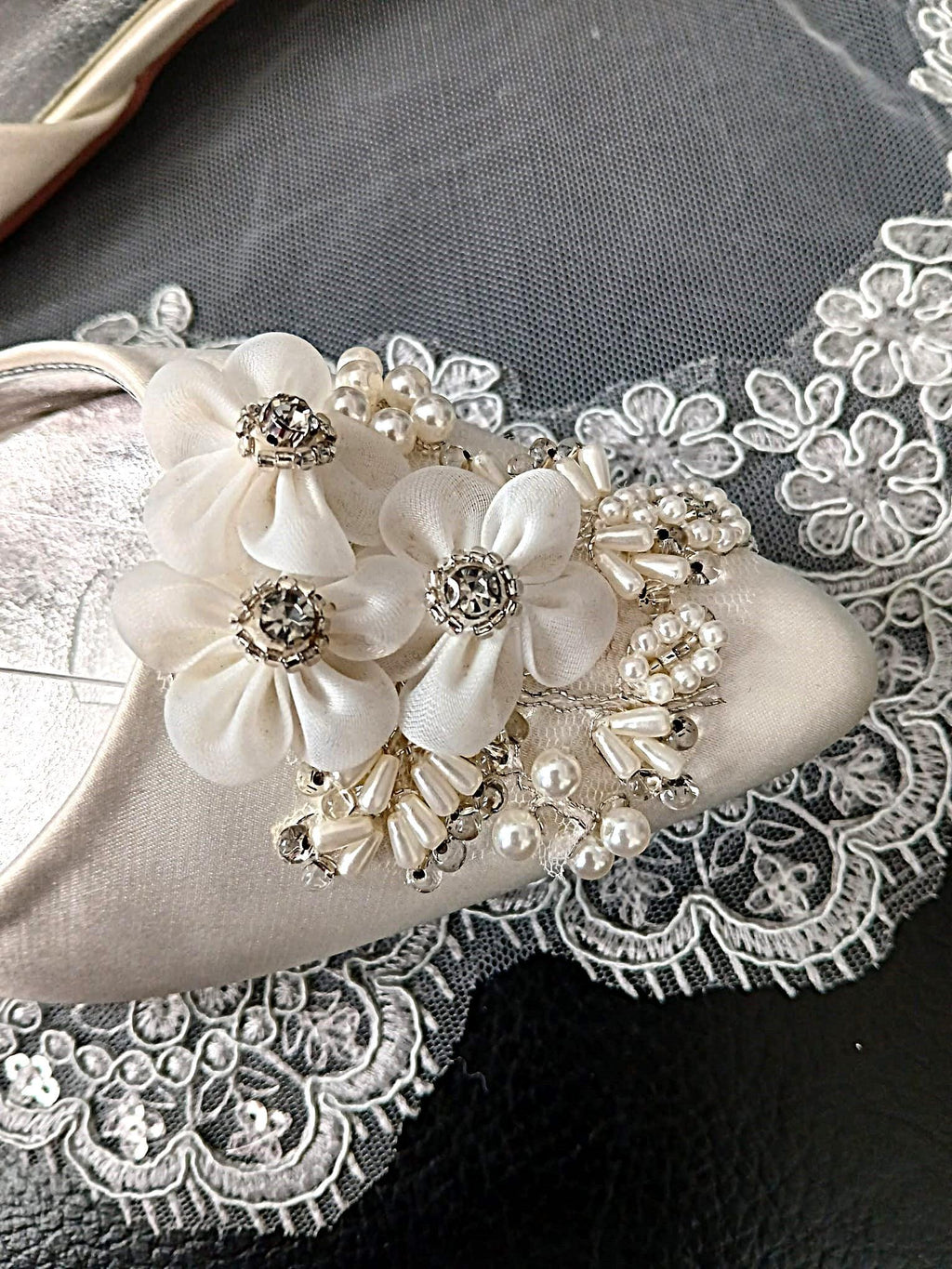 Ivory Floral Flat Shoe Hat and Clutch Set for Formal Events