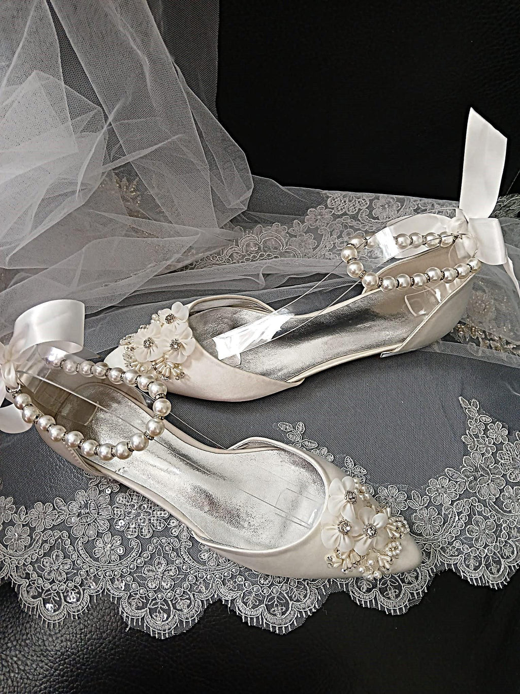 Ivory Floral Flat Shoe Hat and Clutch Set for Formal Events
