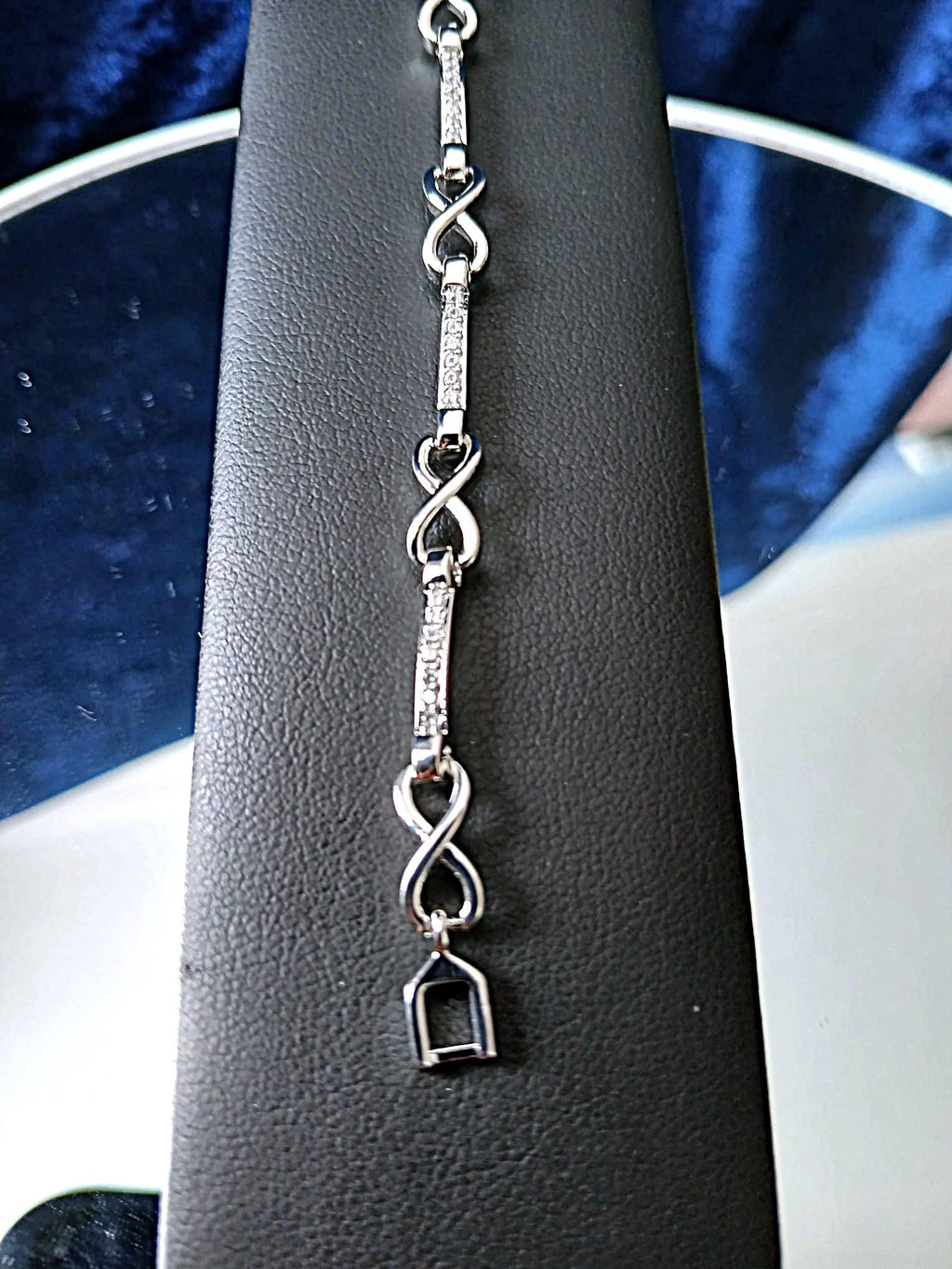 Swarovski Crystal Silver Bracelet: Elegant Wristlet, Formal Jewelry