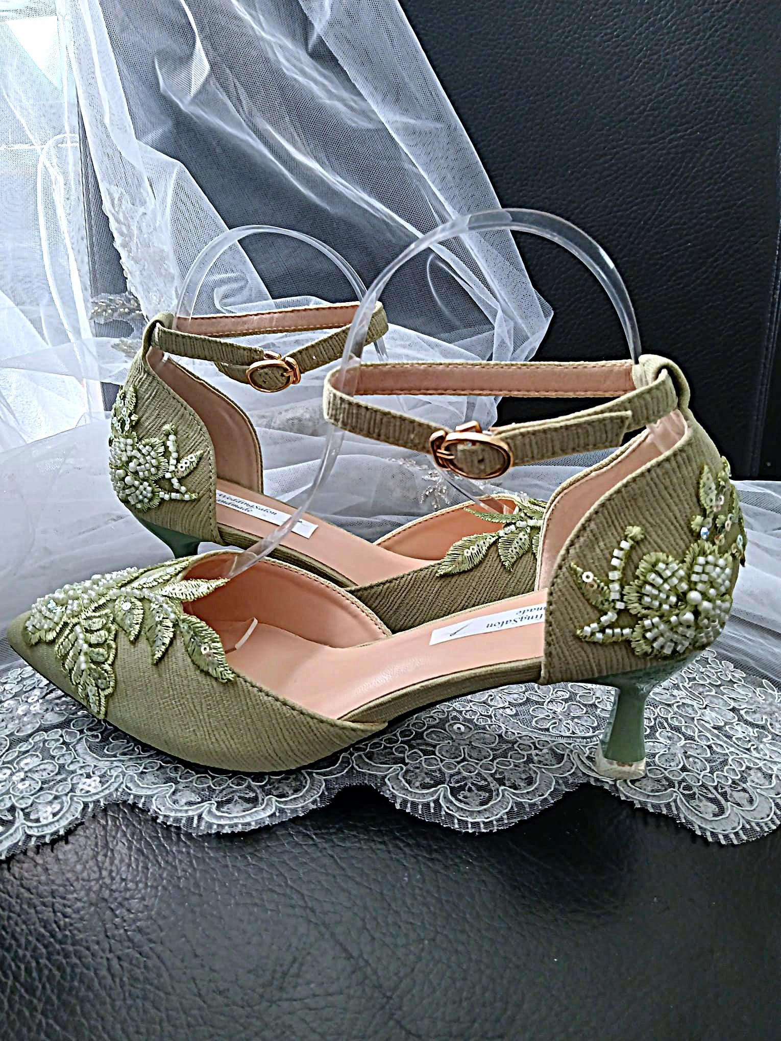 Sage Green Floral Sandal Shoes Set: Mid Heel Shoes, Hat & Clutch