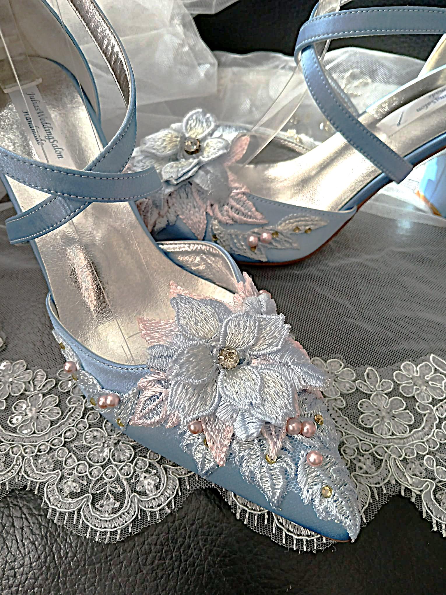 New Light Bue Satin Block Heel Sandal Set: Floral Hat & Clutch - Formal Occasion