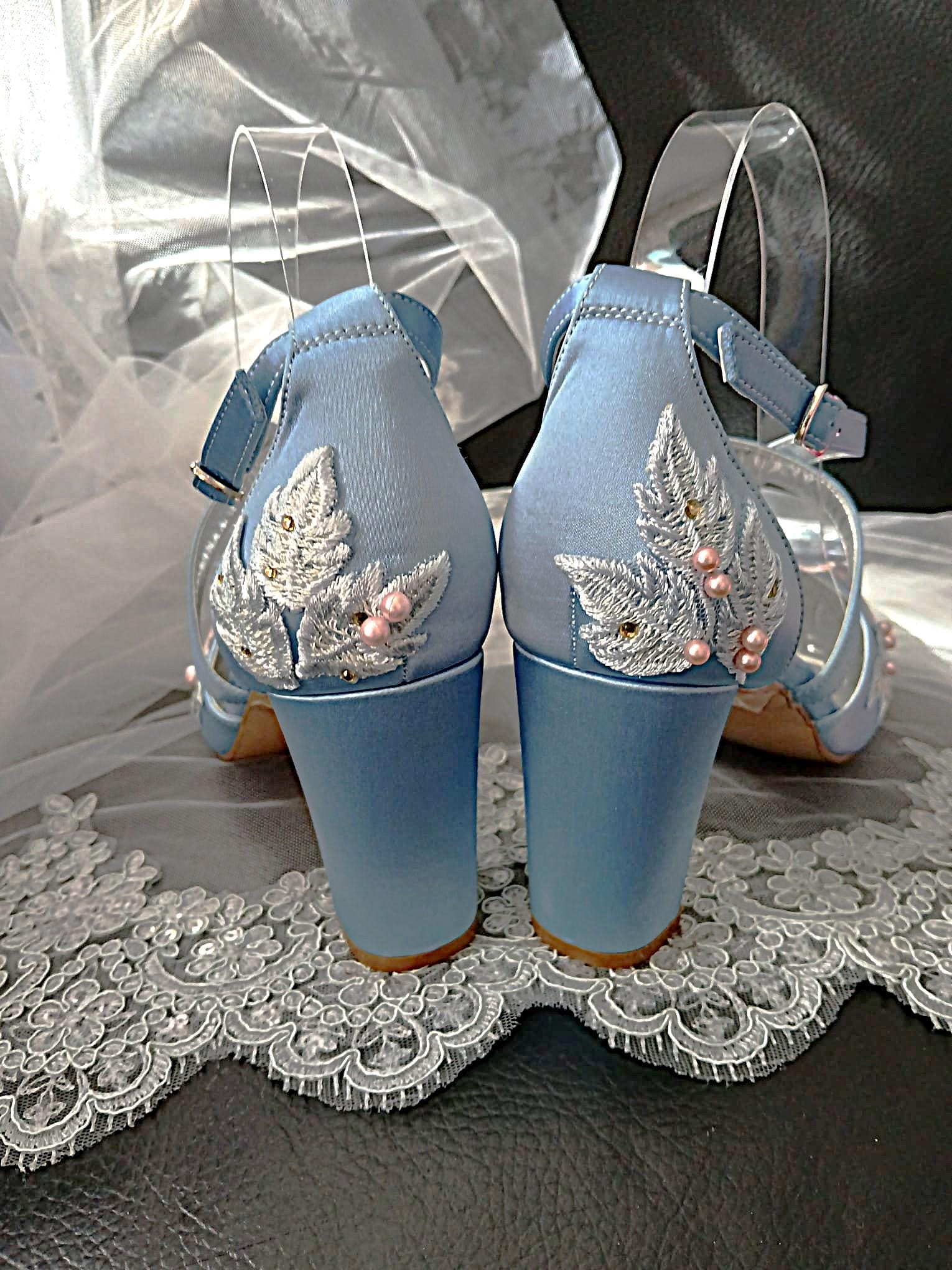 New Light Bue Satin Block Heel Sandal Set: Floral Hat & Clutch - Formal Occasion
