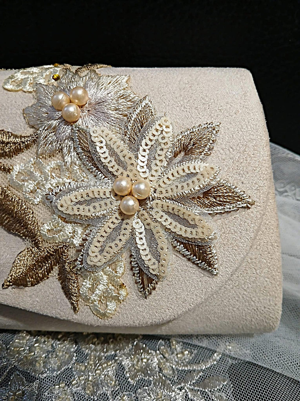 Dark Ivory Suede Evening Clutch Bag For Formal Event: Beige Flower, Chain Handle