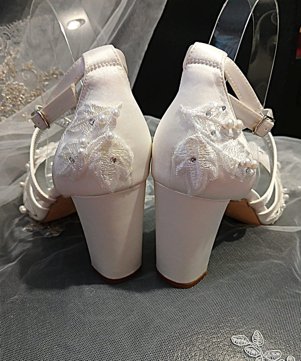 Ivory Satin Floral Block Heel Shoes Hat & Clutch Set For Formal Event