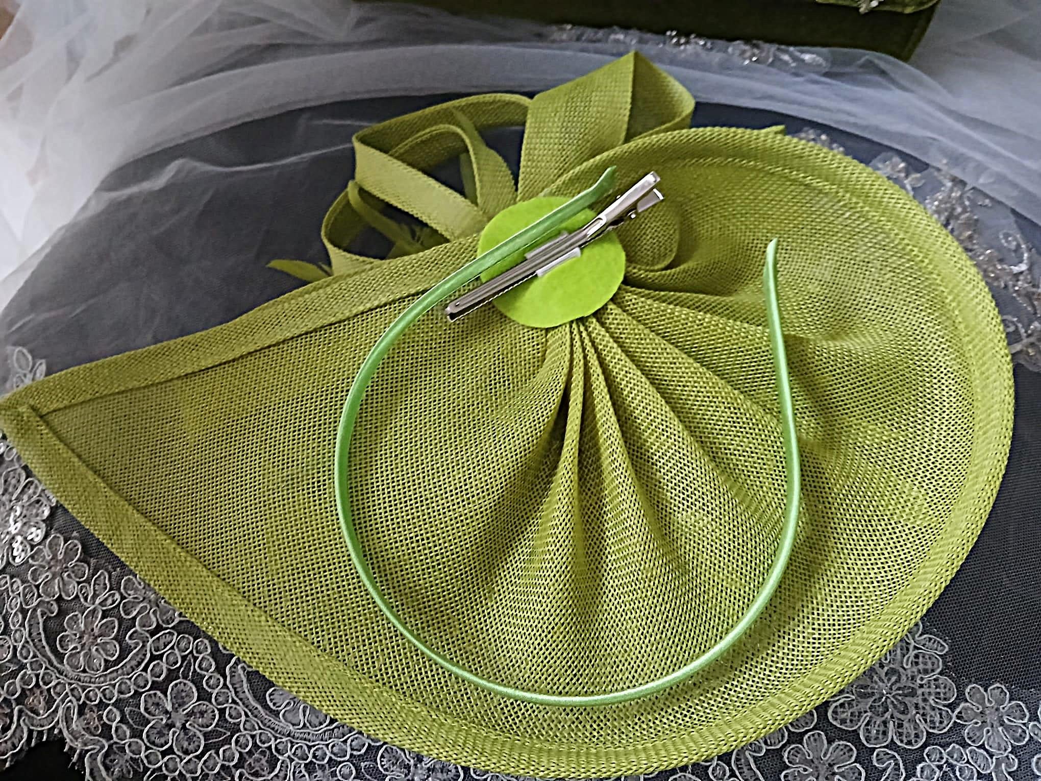 Olive Green Velvet Floral Evening Clutch Bag & Matching Hat Set, Elegant Vintage-Inspired Accessory