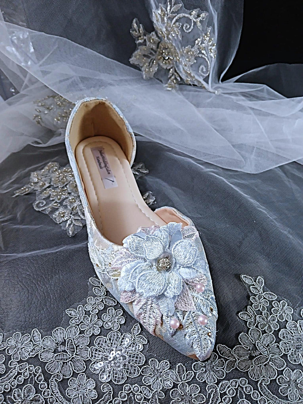 Light Blue Floral Flat Shoes Hat and Clutch Bag Set: Formal Event Footwear