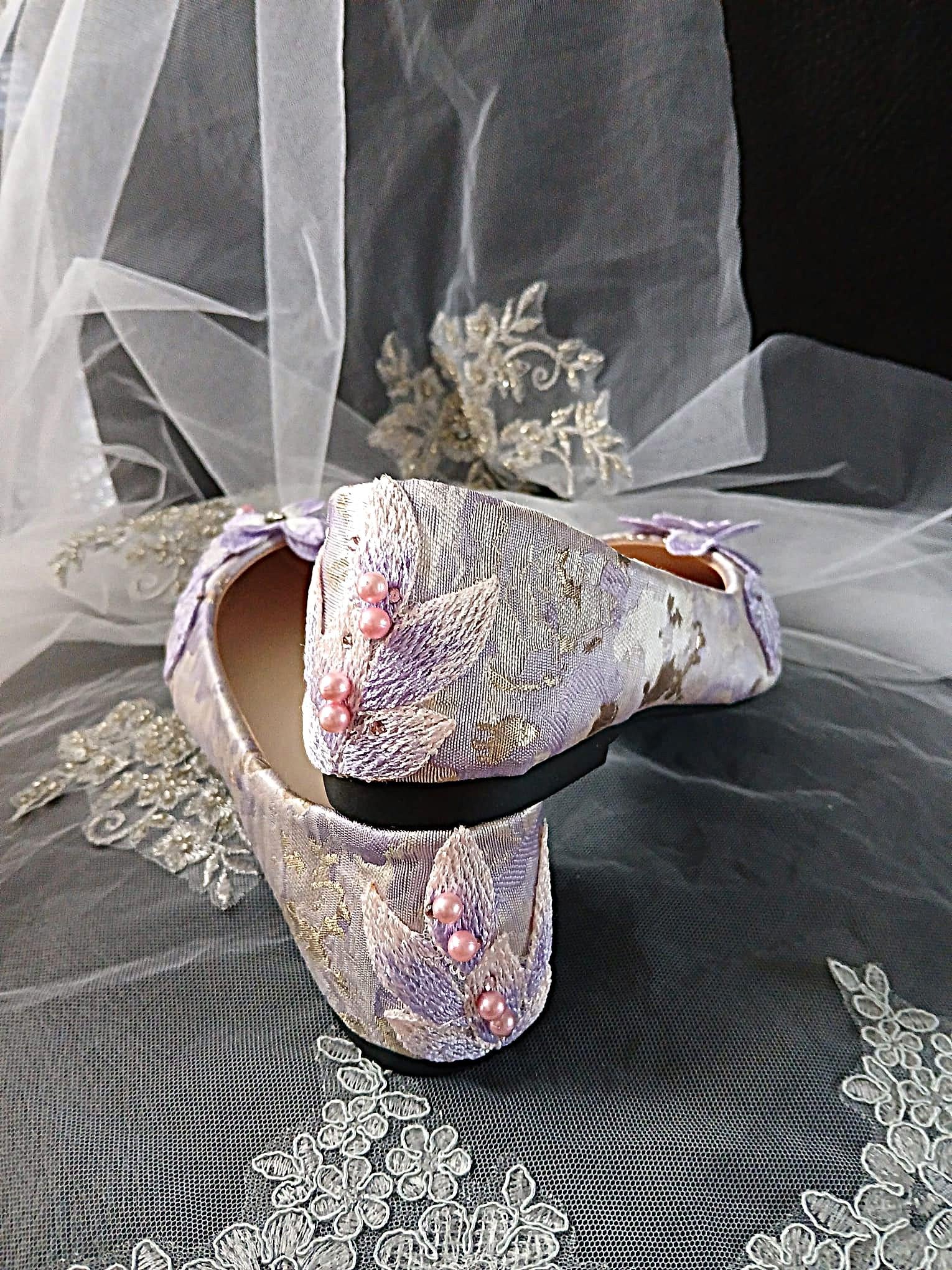 Light Purple Floral Flat Shoes Hat and Clutch Bag Set: Formal Event Footwear