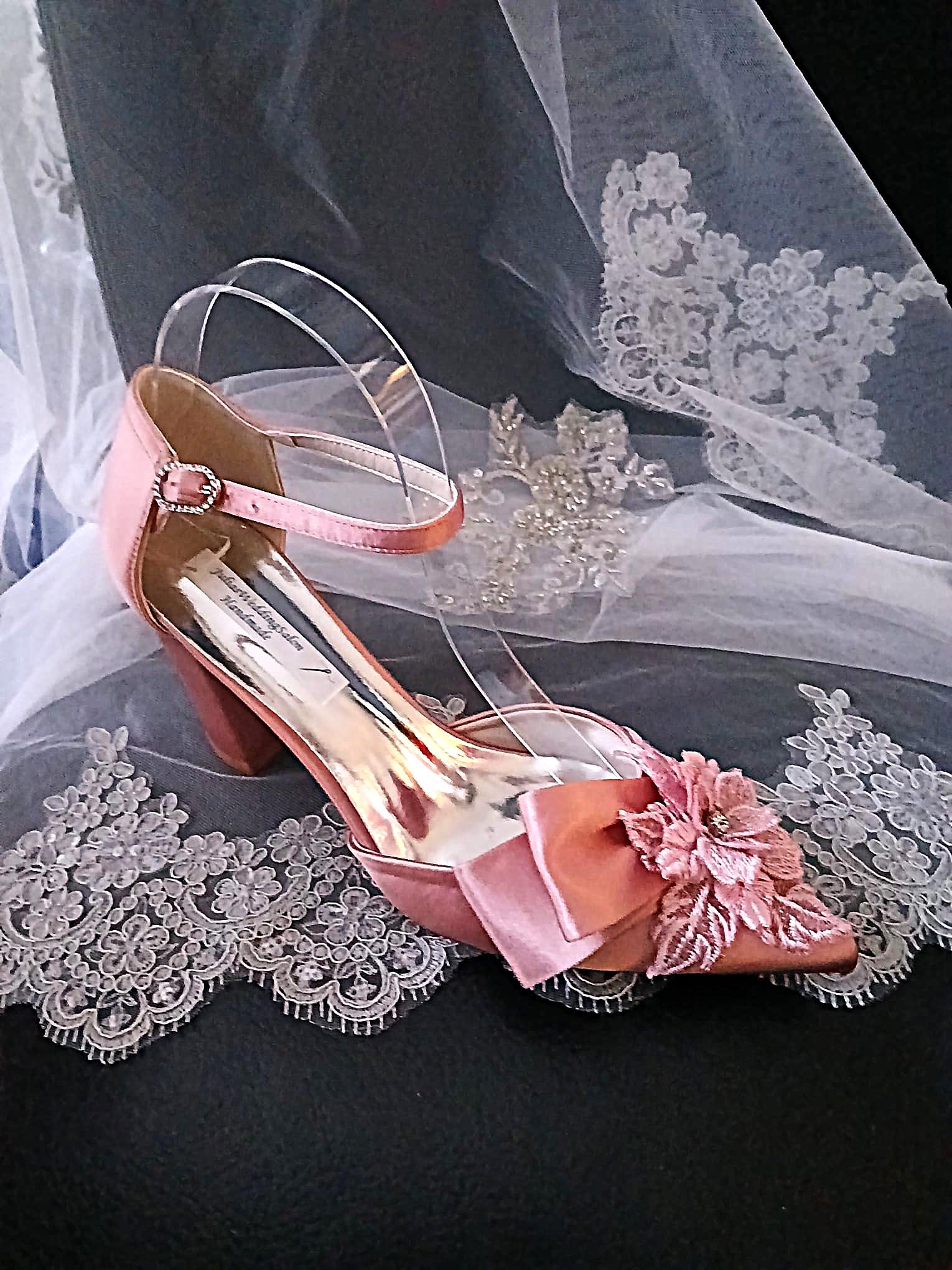 Dusky Pink Floral Block Heel Shoe Set: Hat and Clutch, Formal Event Footwear