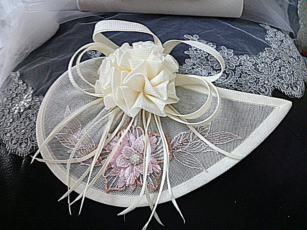 Ivory Floral Bridal Handbag & Hat Set With Pink Flower: Elegant Wedding Accessories