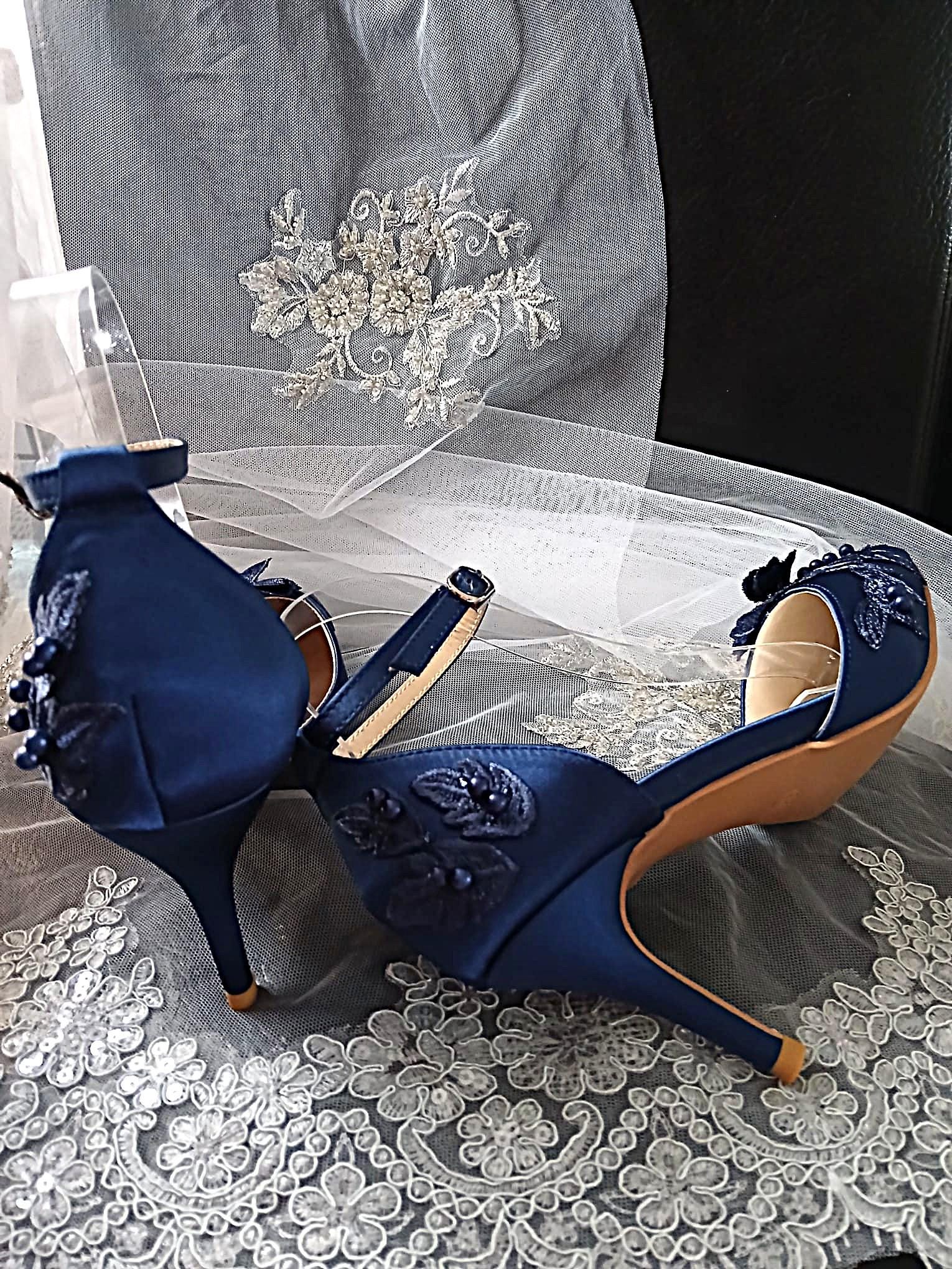 Navy Blue Floral Thin Heel Sandal Hat & Clutch Set: Formal Occasion Footwear
