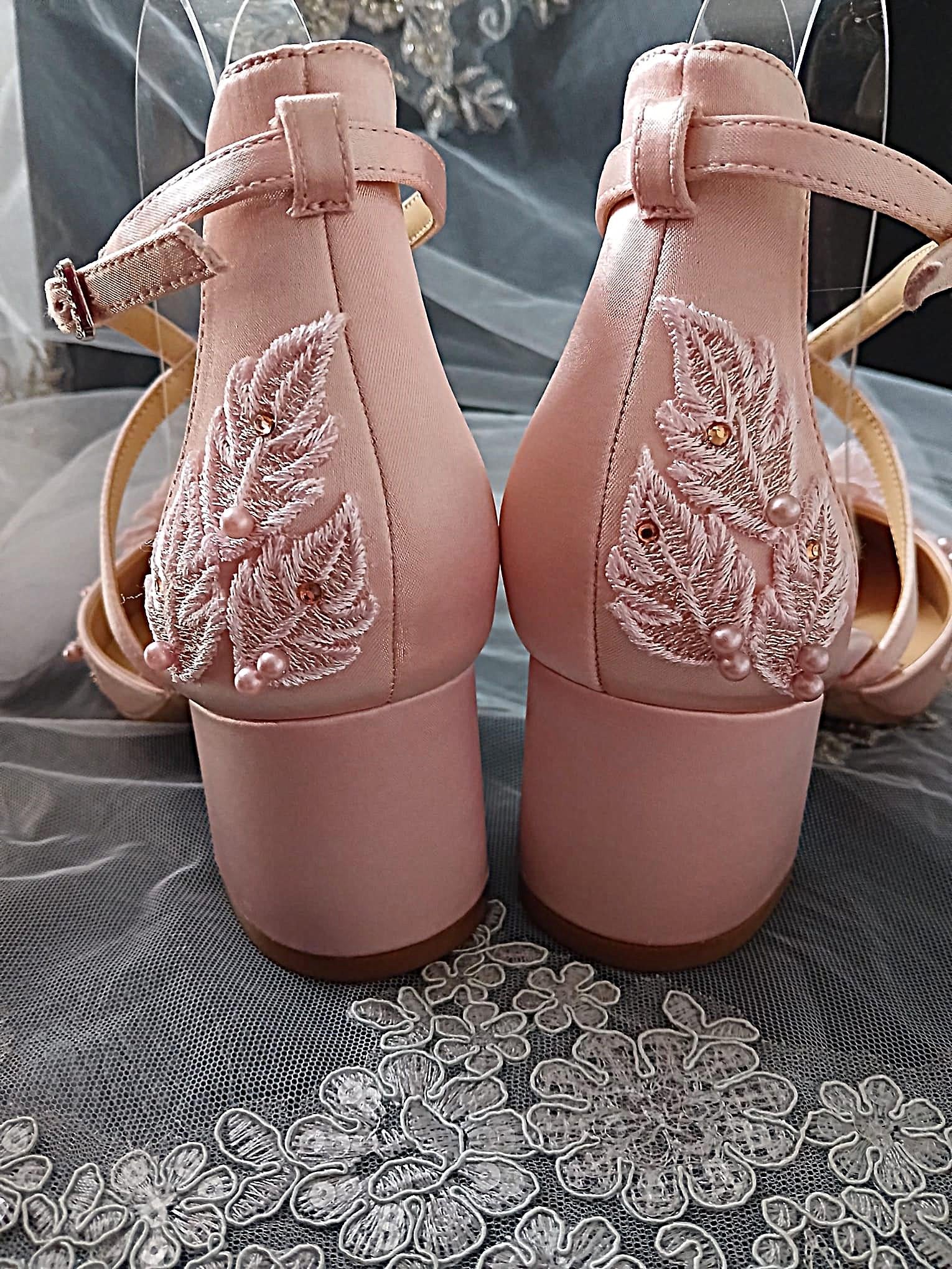 Blush Pink Floral 2 Inches Block Heel Shoe Hat and Clutch Set
